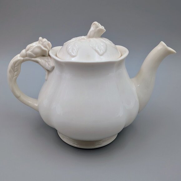 Vintage I. Godinger White Ceramic Teapot - Sculptured Rose Handle and Lid Finial - Picture 2 of 7